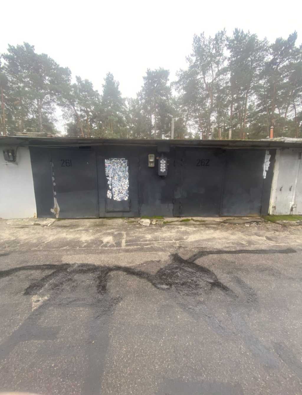 Оренда гаражів 37 м², Карельський пров.