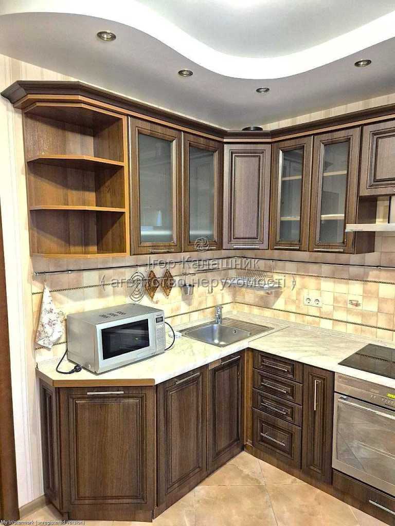 Аренда 1-комнатной квартиры 43 м², Ревуцкого ул., 11-В