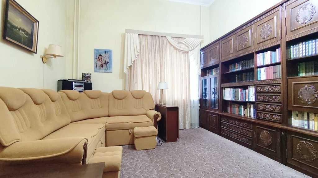 Аренда 2-комнатной квартиры 70 м², Леси Украинки ул.