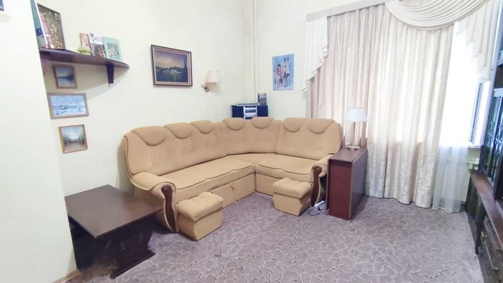 Аренда 2-комнатной квартиры 70 м², Леси Украинки ул.