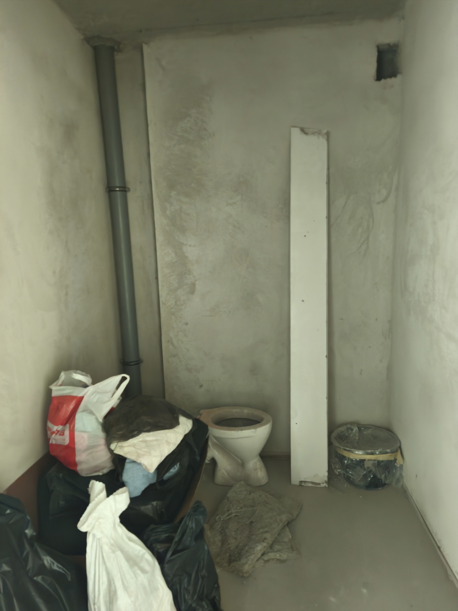 Продажа 1-комнатной квартиры 44 м², Костанди ул., 203