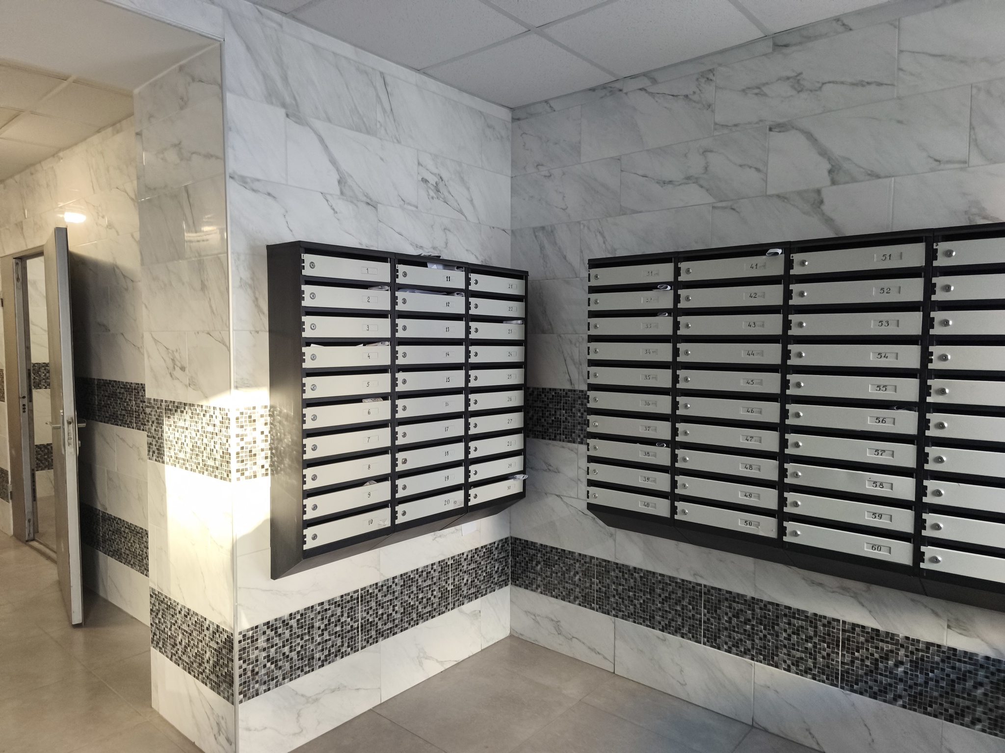 Продажа 1-комнатной квартиры 44 м², Костанди ул., 203