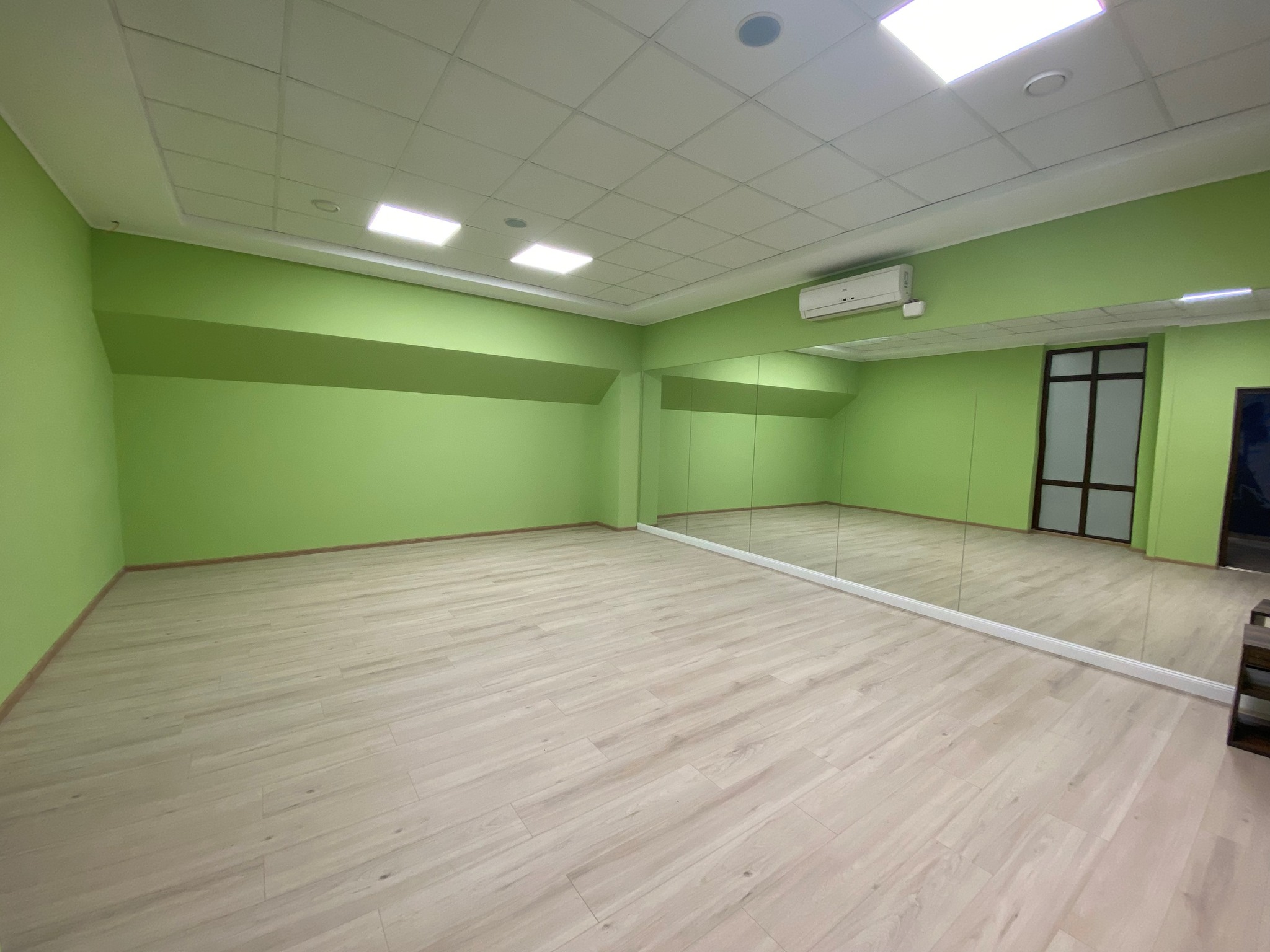 Аренда помещения свободного назначения 360 м², Гната Хоткевича ул., 12