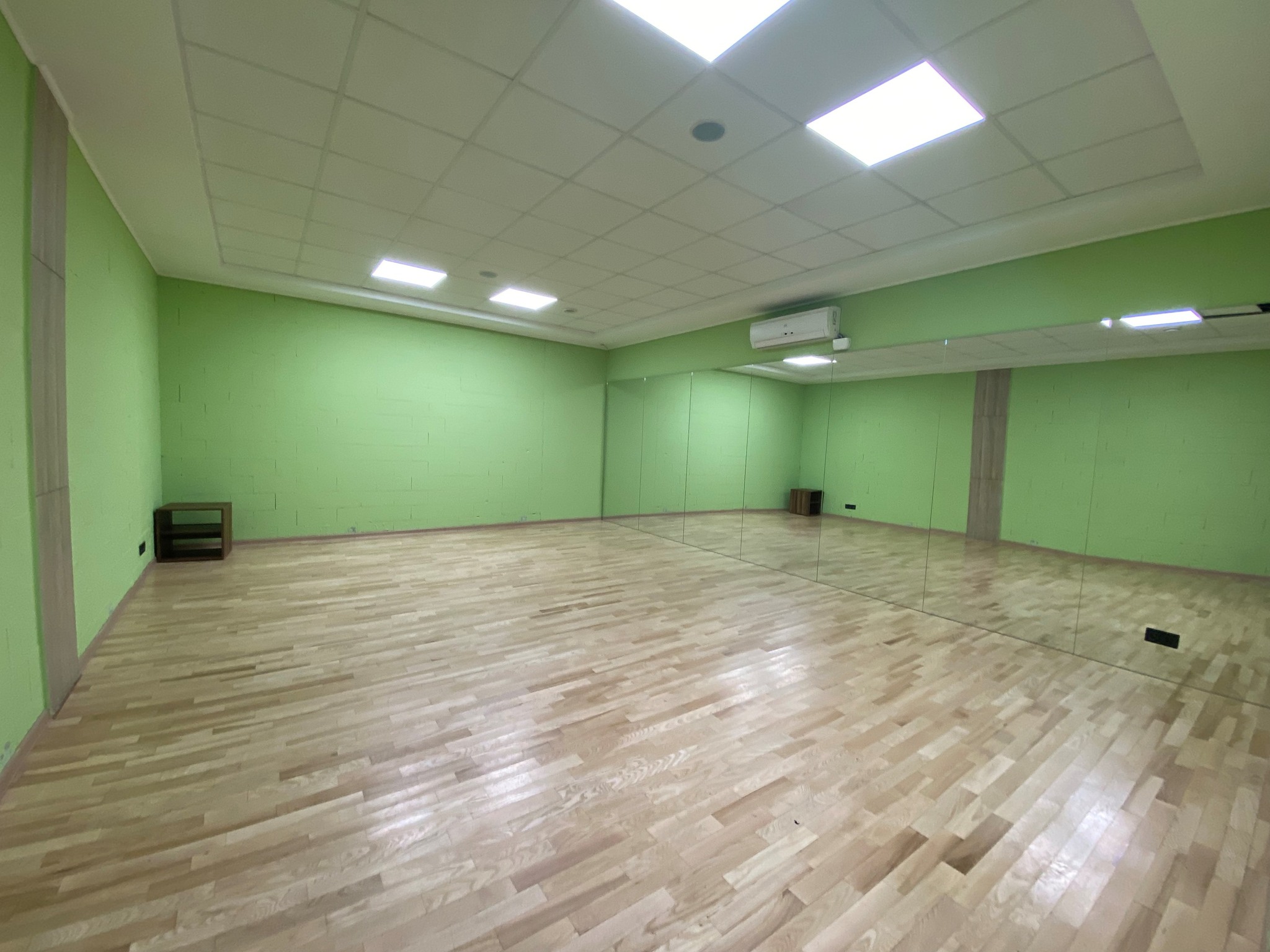 Аренда помещения свободного назначения 360 м², Гната Хоткевича ул., 12