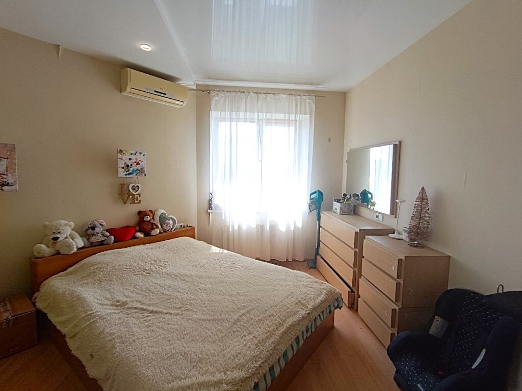 Оренда 2-кімнатної квартири 76 м², Мечнікова вул., 2/1