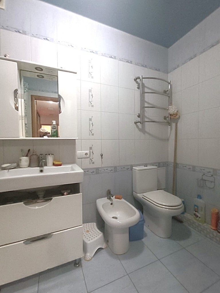 Оренда 2-кімнатної квартири 76 м², Мечнікова вул., 2/1