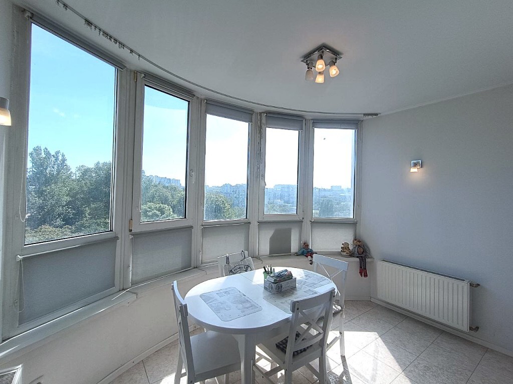 Оренда 2-кімнатної квартири 76 м², Мечнікова вул., 2/1