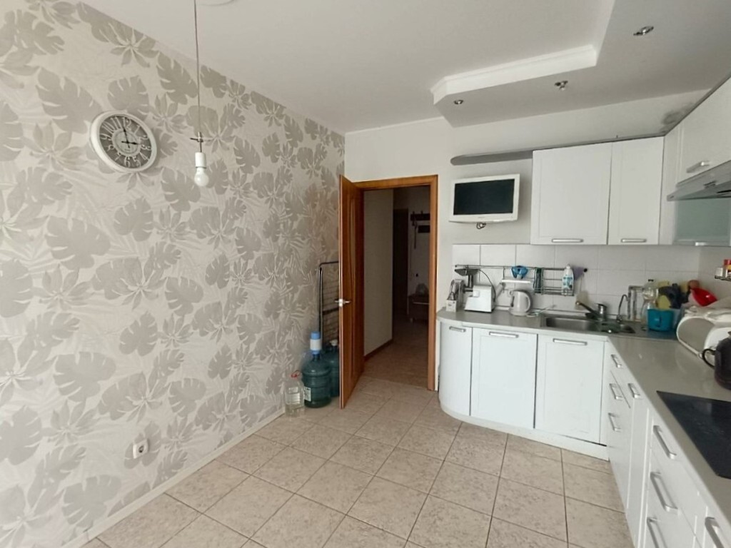 Оренда 2-кімнатної квартири 76 м², Мечнікова вул., 2/1