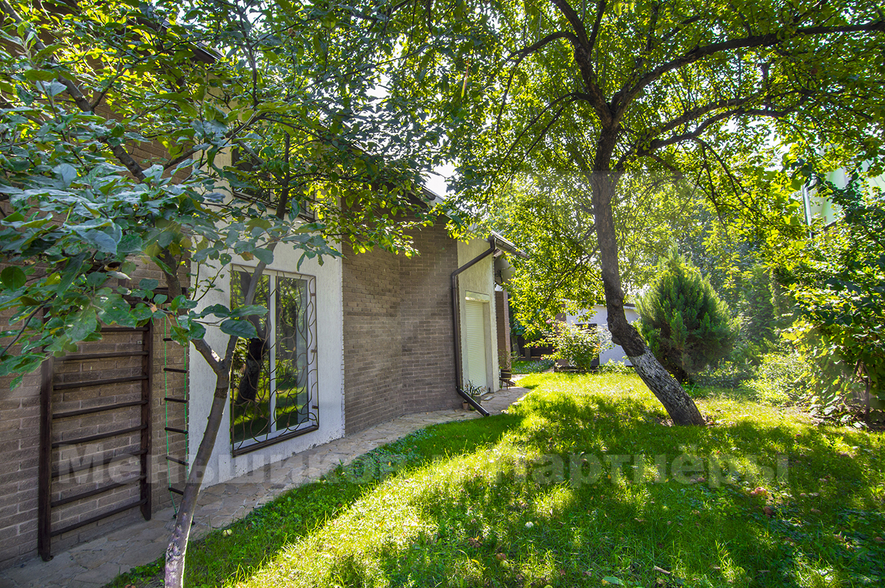 Аренда дома 200 м², Огуречная ул., 36