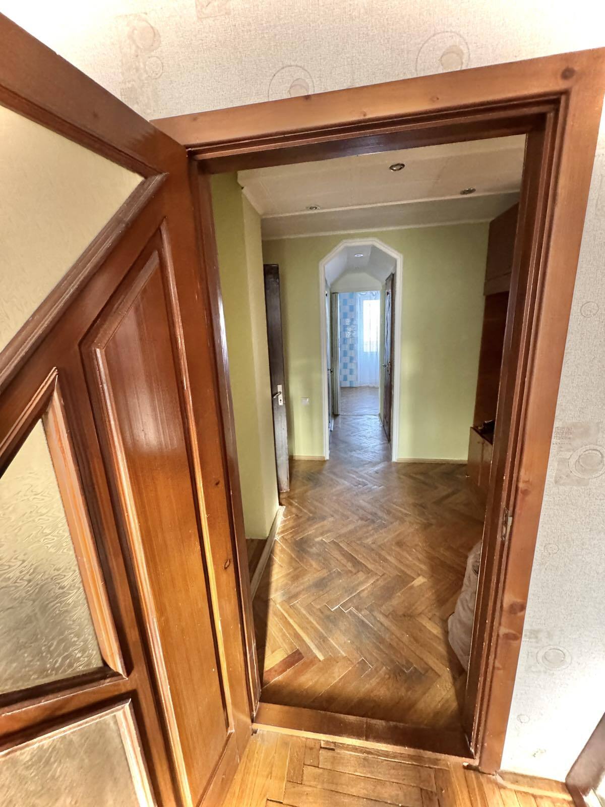 Продажа 3-комнатной квартиры 67.1 м², Стебницкая ул.