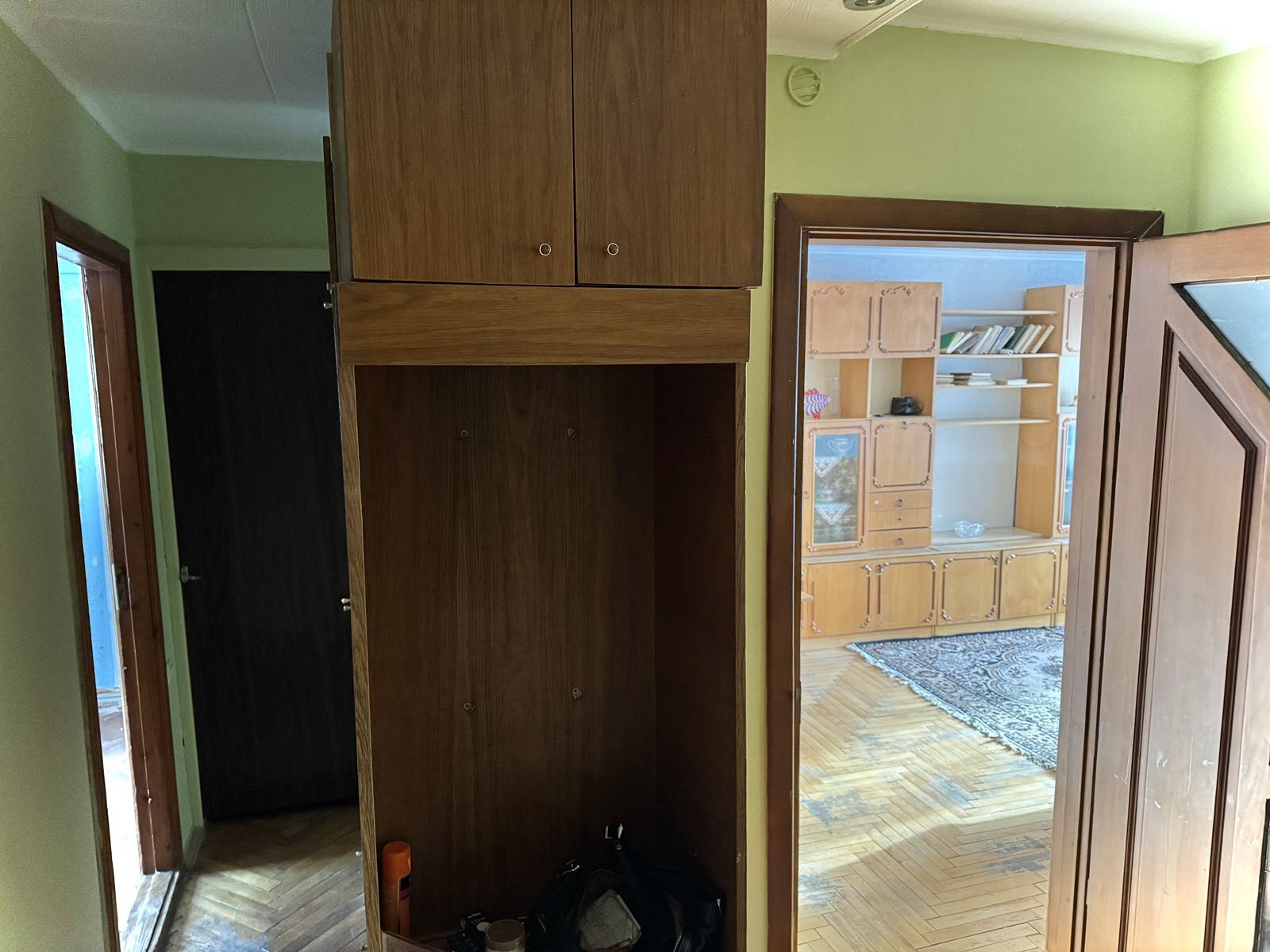 Продажа 3-комнатной квартиры 67.1 м², Стебницкая ул.