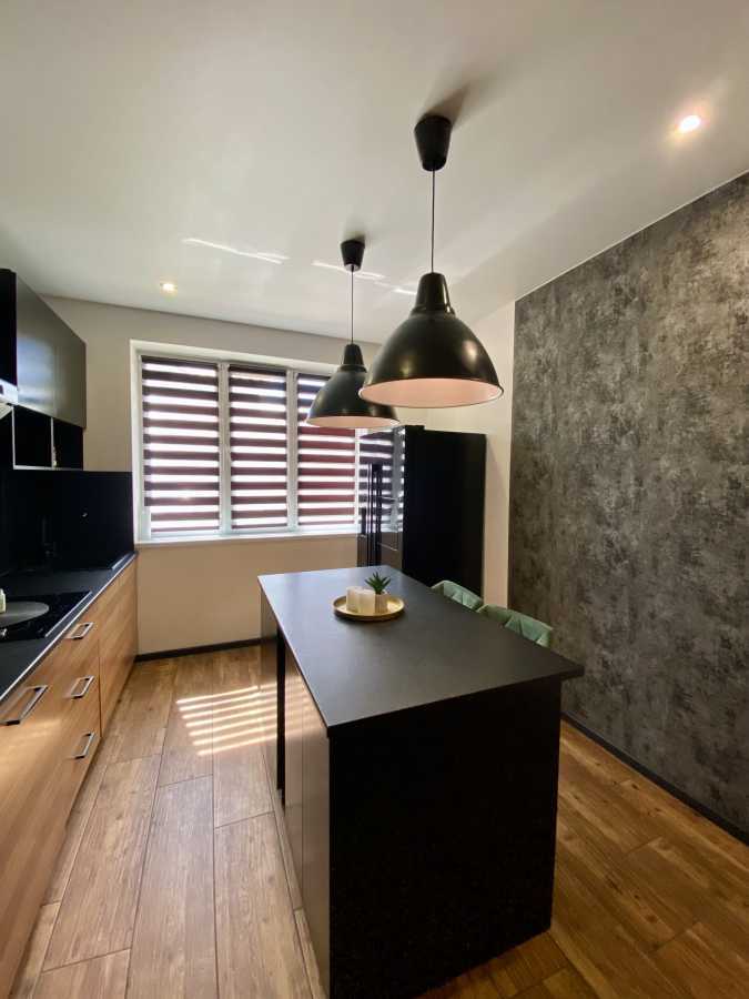 Продажа 3-комнатной квартиры 125 м², Ясная ул.