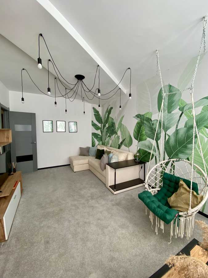 Продажа 3-комнатной квартиры 125 м², Ясная ул.