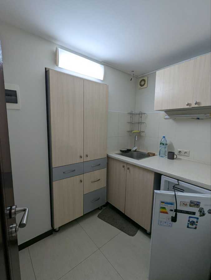 Оренда офісу 98 м², Шота Руставелі вул., 1