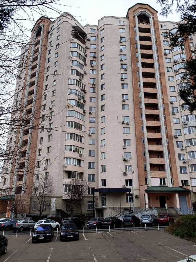 Продаж 2-кімнатної квартири 90 м², Миколи Голего вул., 5