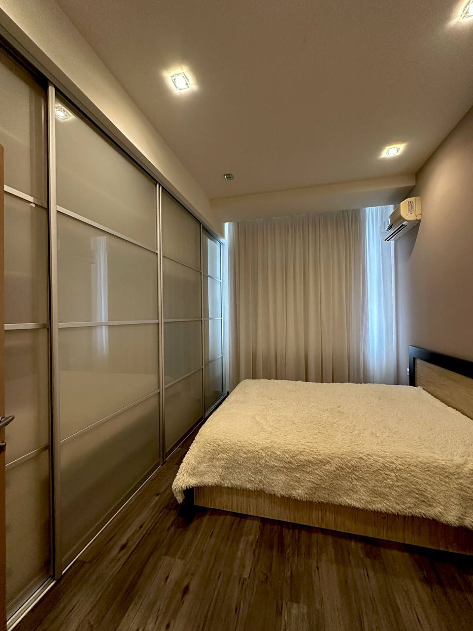 Аренда 3-комнатной квартиры 90 м², Нарымская ул.