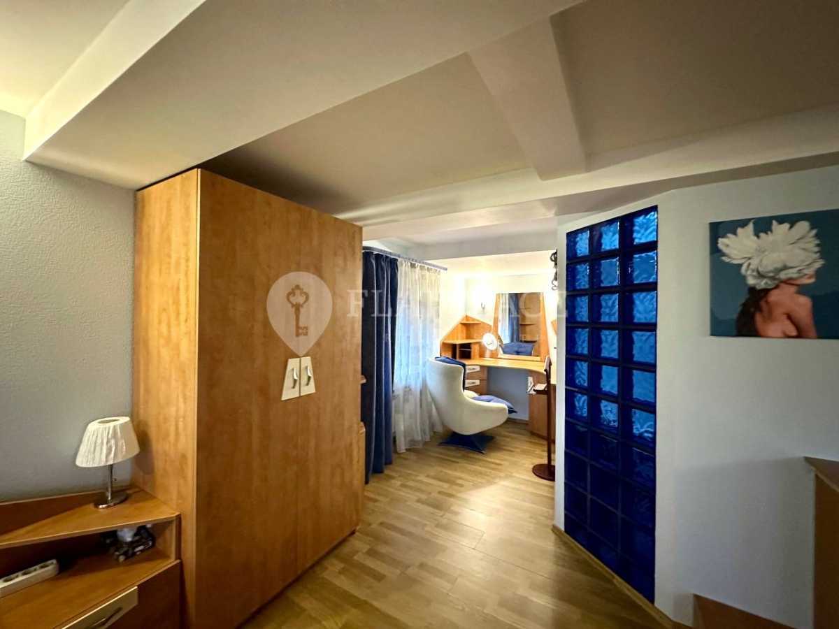 Продаж 3-кімнатної квартири 127 м², Голосіївський просп., 108к2