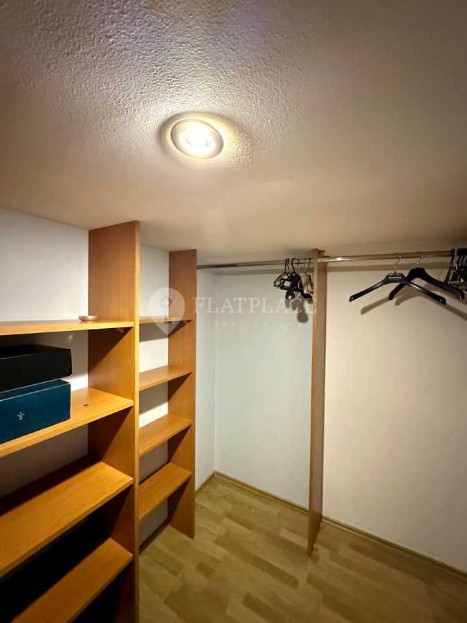 Продаж 3-кімнатної квартири 127 м², Голосіївський просп., 108к2