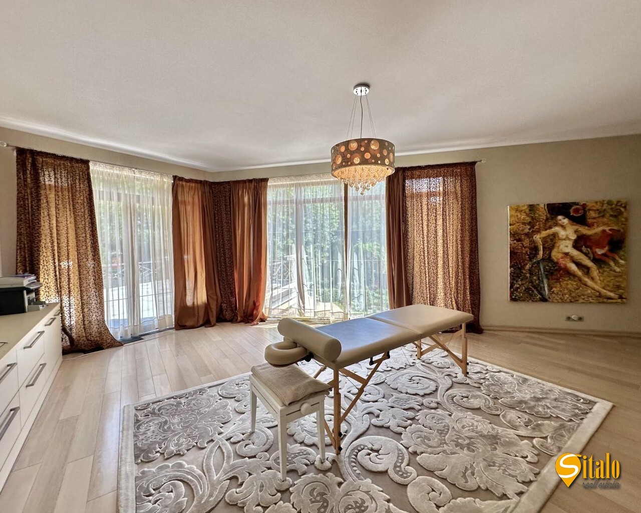 Аренда дома 390 м²