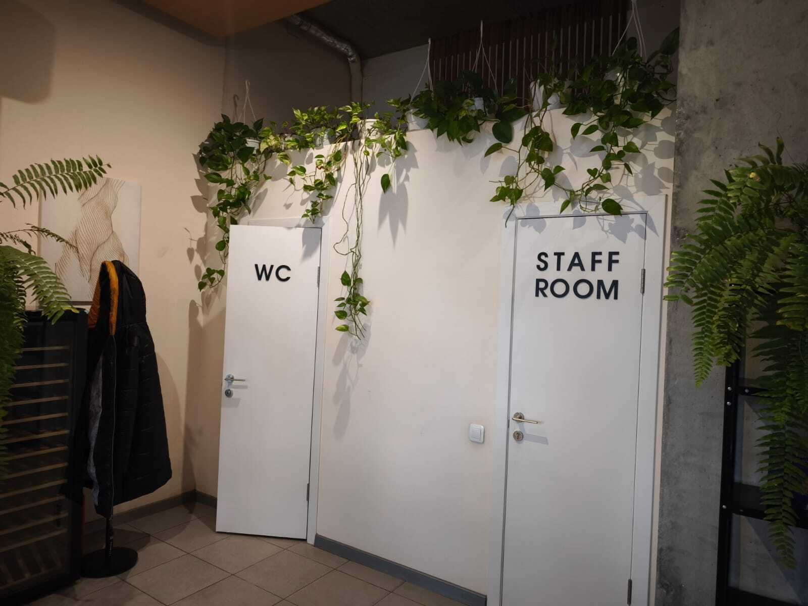 Аренда помещения свободного назначения 73.5 м², Білодідівка (Робітнича) 3, ЖК Графіт