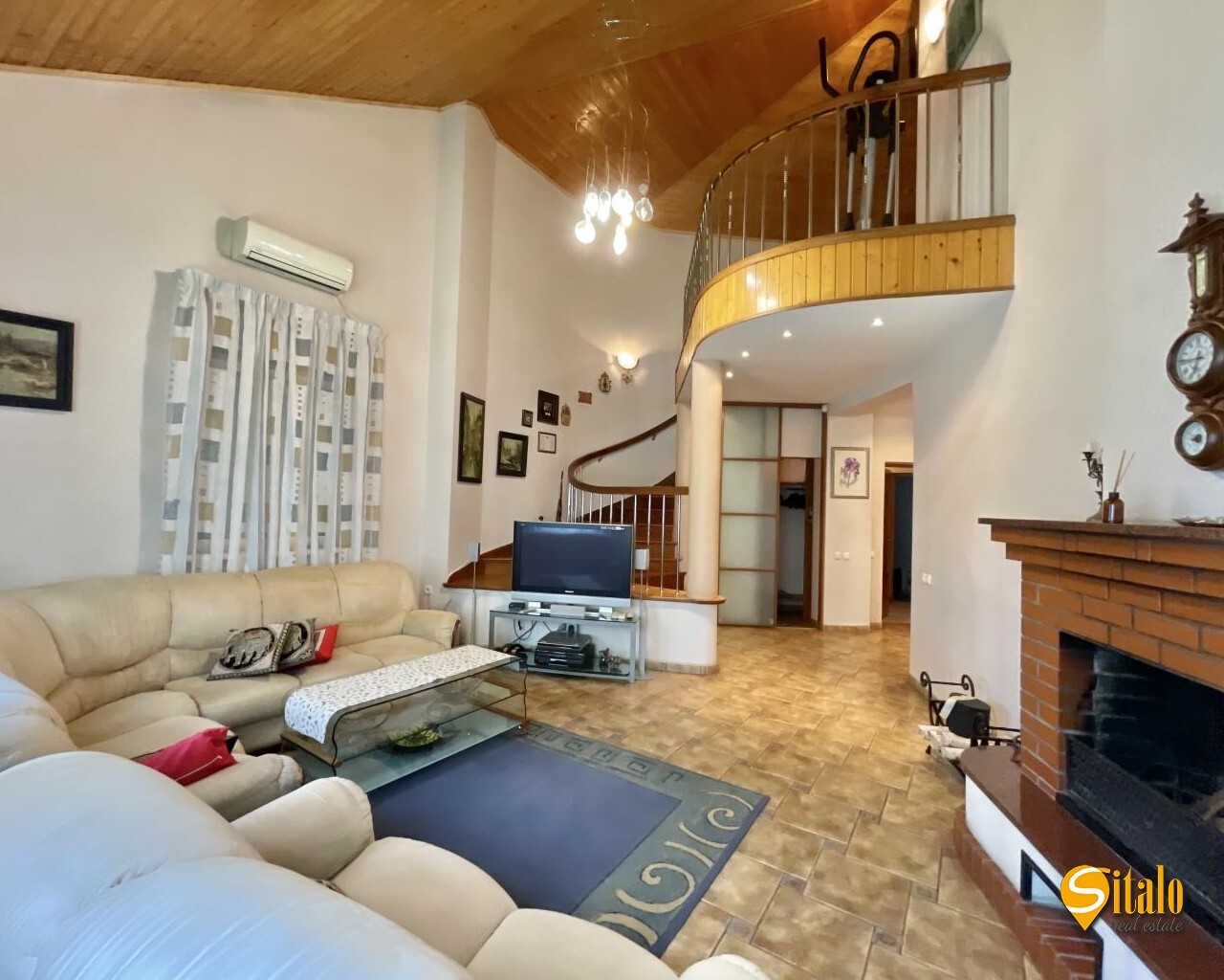 Продажа дома 240 м², 12-я Луговая ул.