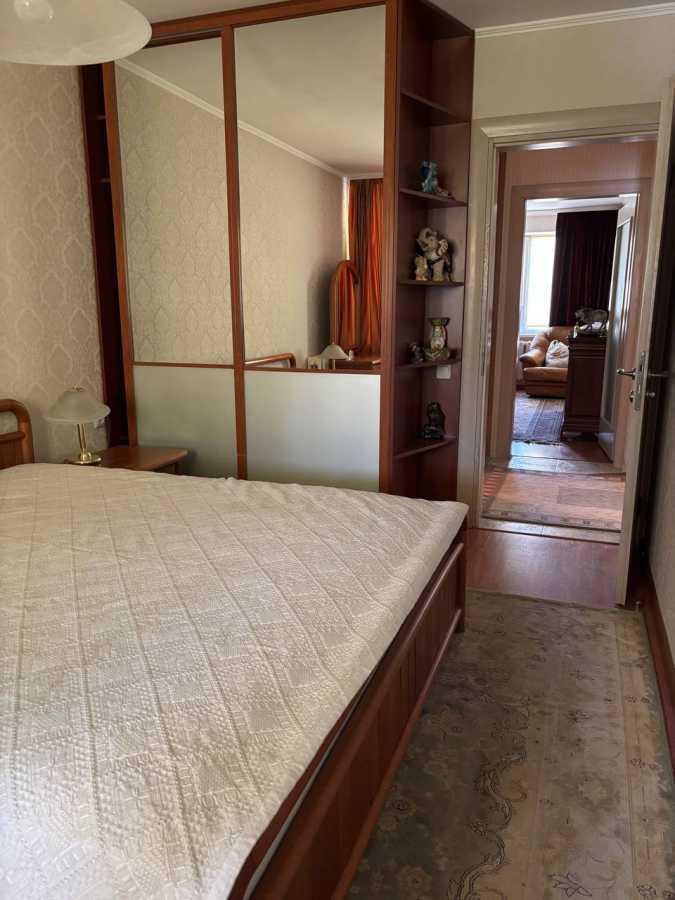 Оренда 3-кімнатної квартири 76 м², Героїв Сталінграда просп., 39Б