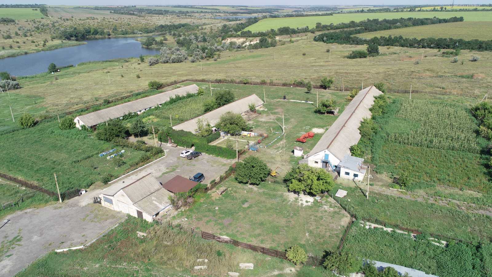 Продаж приміщення вільного призначення 1865.7 м², комплекс будівель та споруд, 2