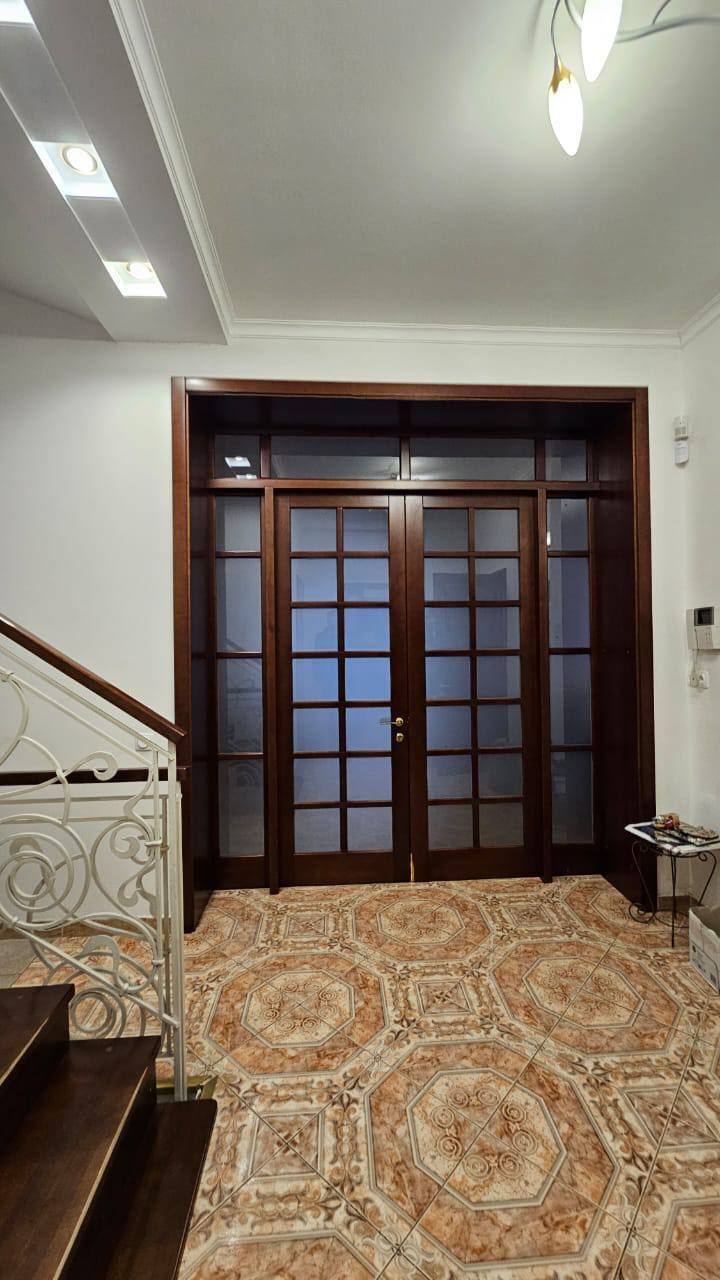 Продажа дома 520 м², Гусенко ул.