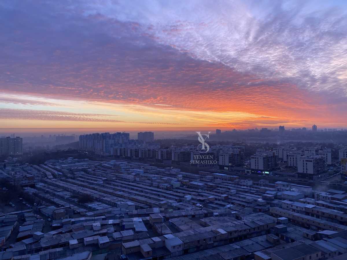 Оренда 1-кімнатної квартири 55 м², Сергія Данченка вул., 3