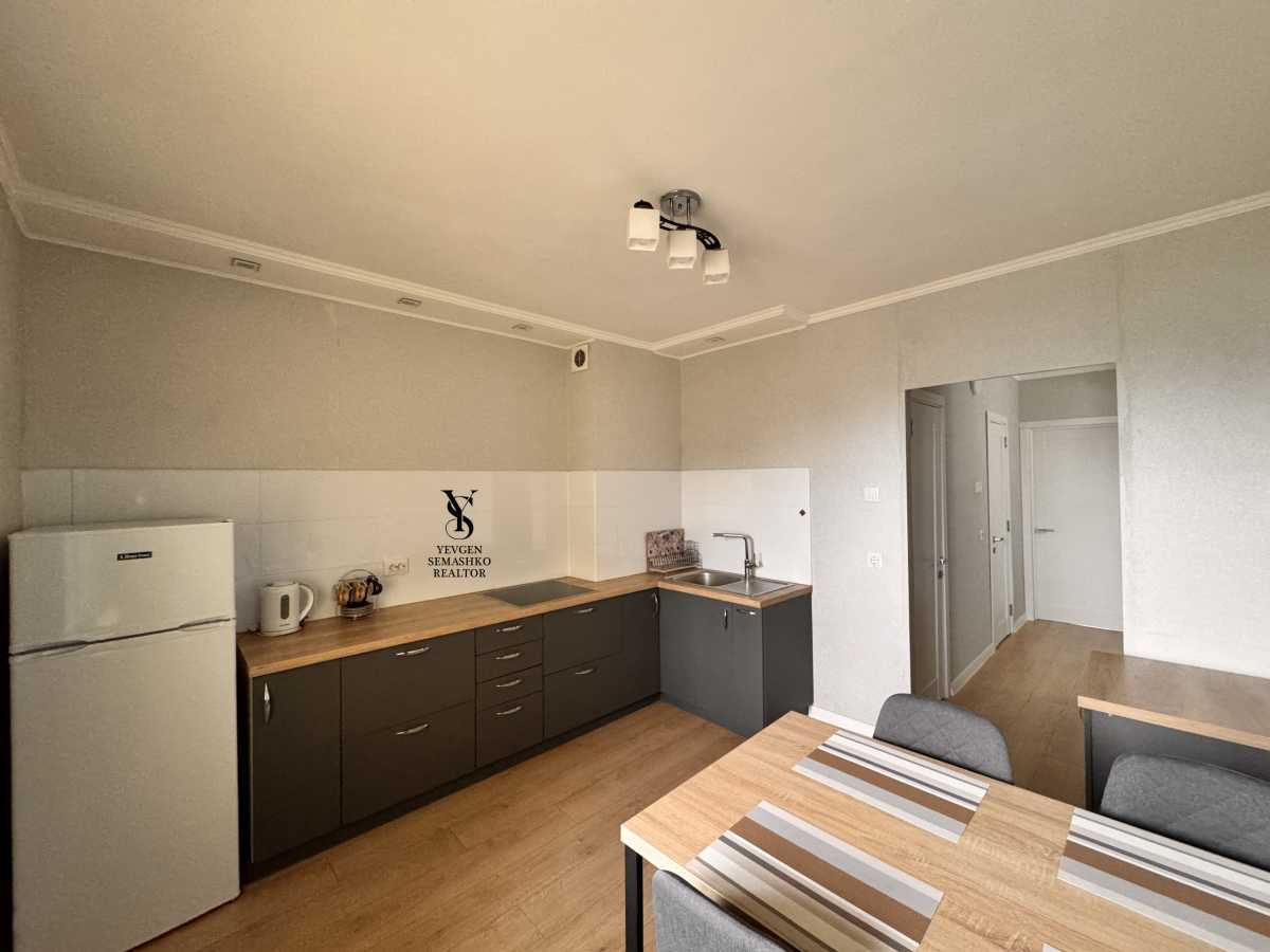 Оренда 1-кімнатної квартири 55 м², Сергія Данченка вул., 3