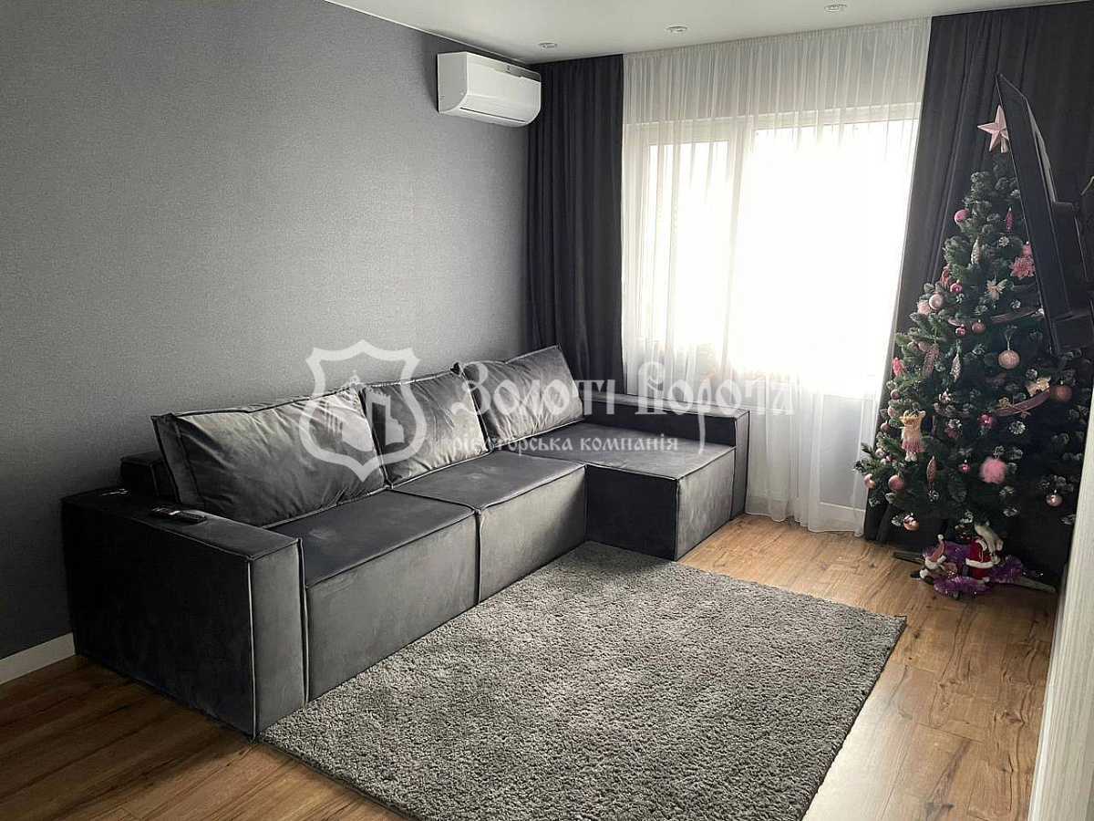 Продаж 2-кімнатної квартири 64 м², Вишняківська вул., 2