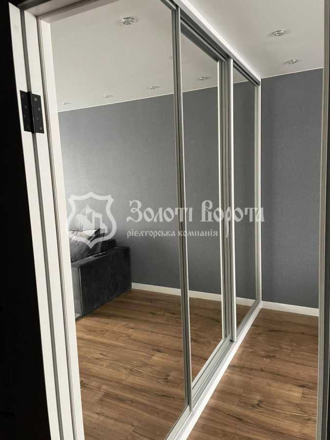 Продаж 2-кімнатної квартири 64 м², Вишняківська вул., 2