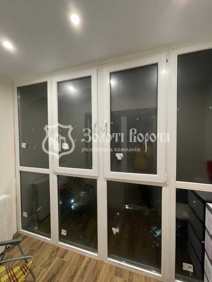 Продаж 2-кімнатної квартири 64 м², Вишняківська вул., 2