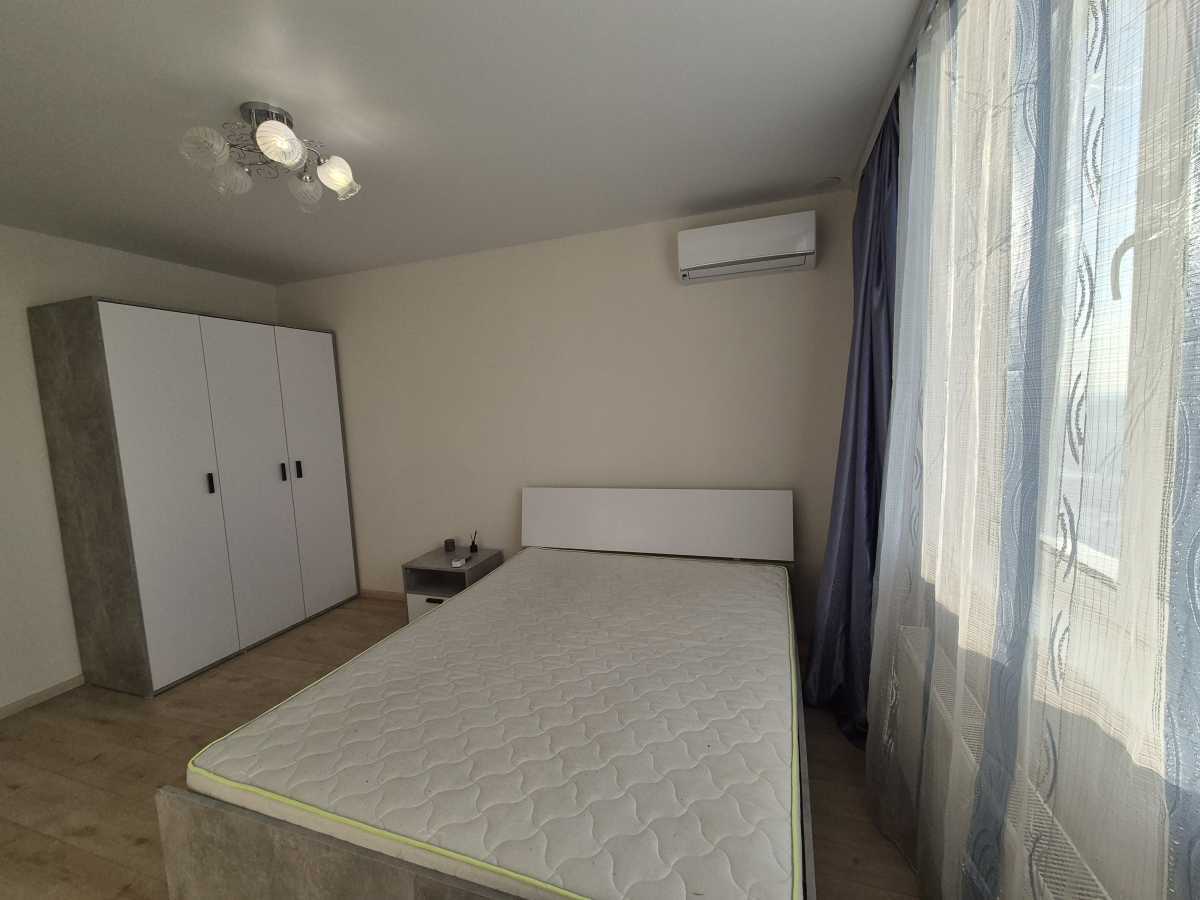 Оренда 2-кімнатної квартири 71 м², Академіка Глушкова просп., 101