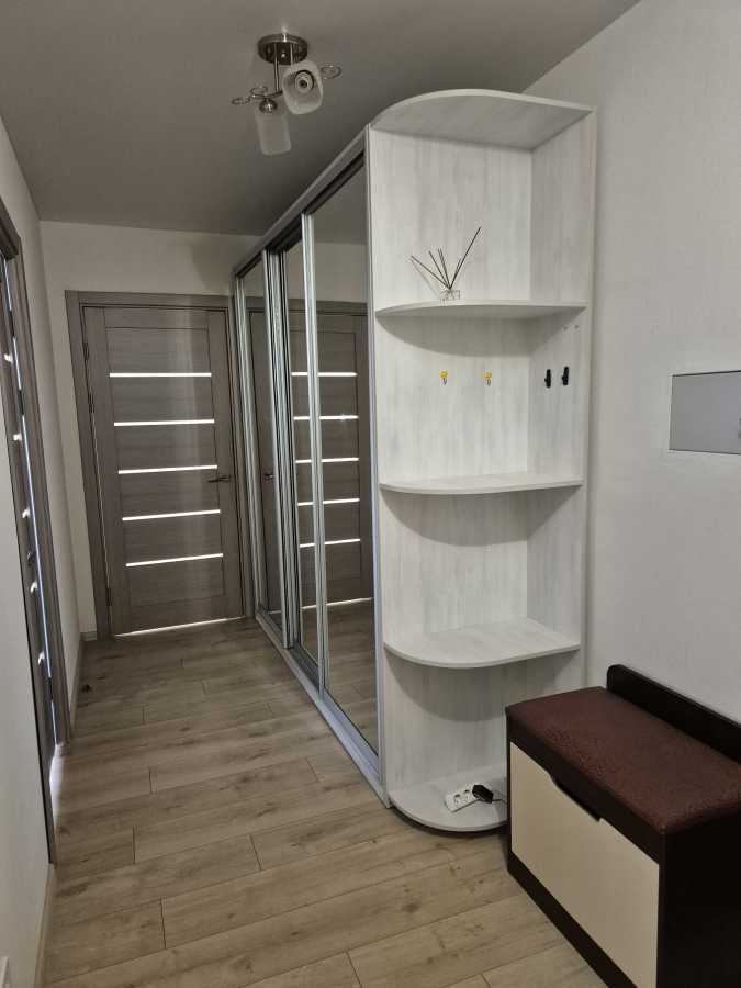 Оренда 2-кімнатної квартири 71 м², Академіка Глушкова просп., 101