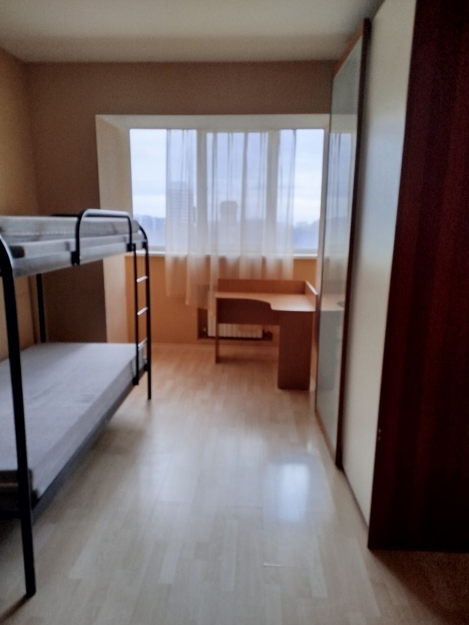 Аренда 3-комнатной квартиры 80 м², Казакова ул.