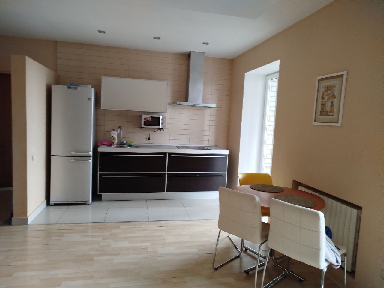 Аренда 3-комнатной квартиры 80 м², Казакова ул.