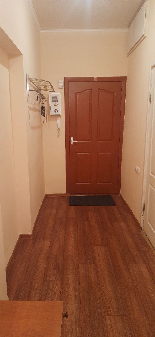 Продаж 2-кімнатної квартири 57 м², Криворізька вул., 16А