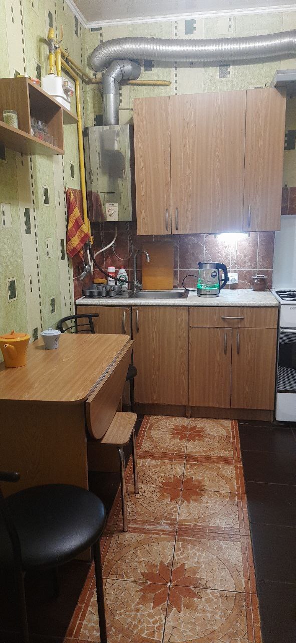 Продаж 2-кімнатної квартири 57 м², Криворізька вул., 16А