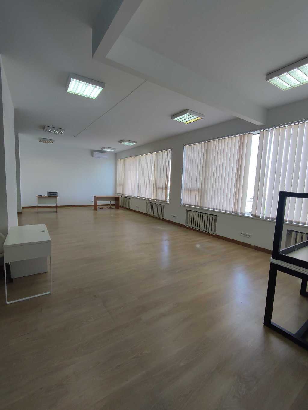 Аренда офиса 70 м², Евгения Сверстюка ул., 11Б