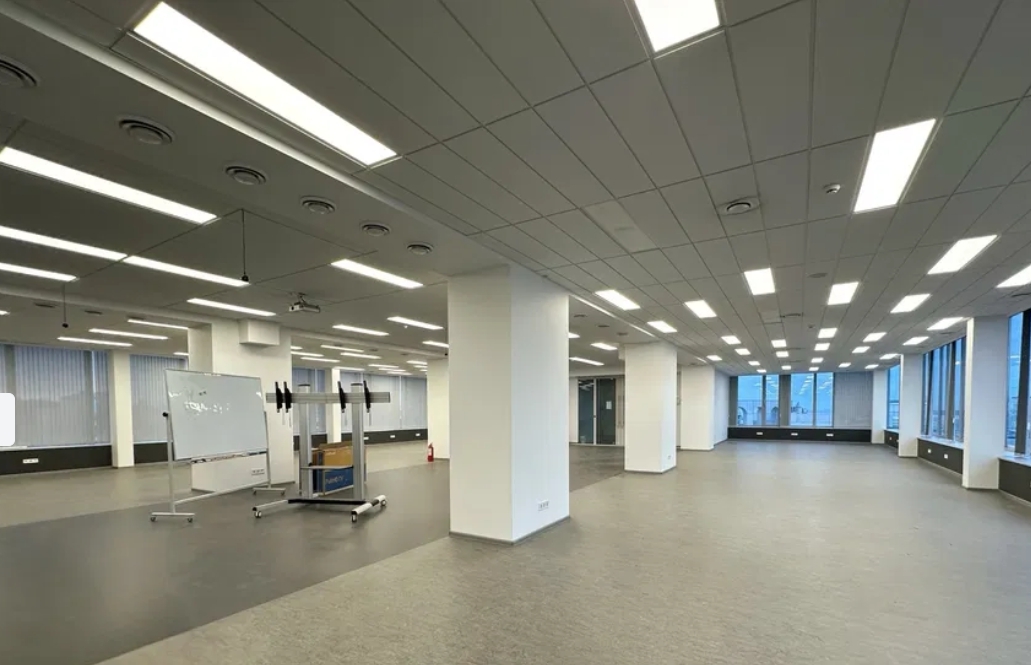 Оренда офісу 1097 м², Буніна вул.