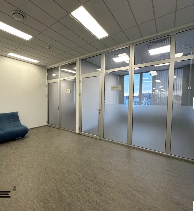 Оренда офісу 1097 м², Буніна вул.