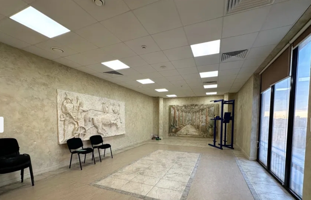 Оренда офісу 1097 м², Буніна вул.