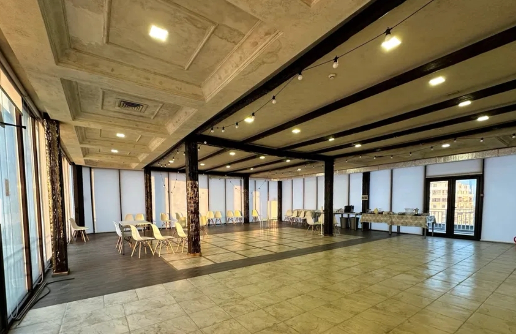 Оренда офісу 1097 м², Буніна вул.