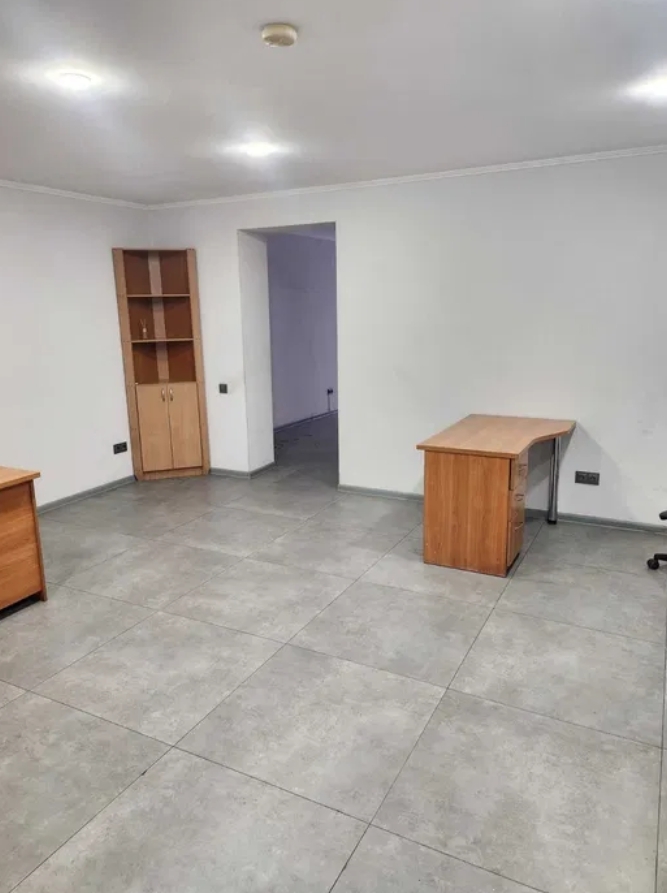 Оренда офісу 70 м², Сегедская вул.