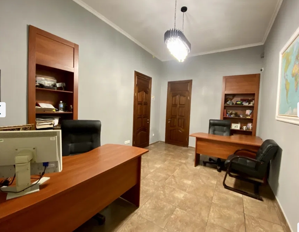 Оренда офісу 75 м², Успенская вул.