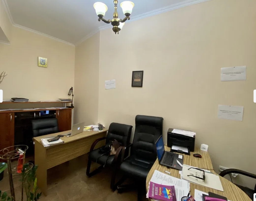 Оренда офісу 75 м², Успенская вул.