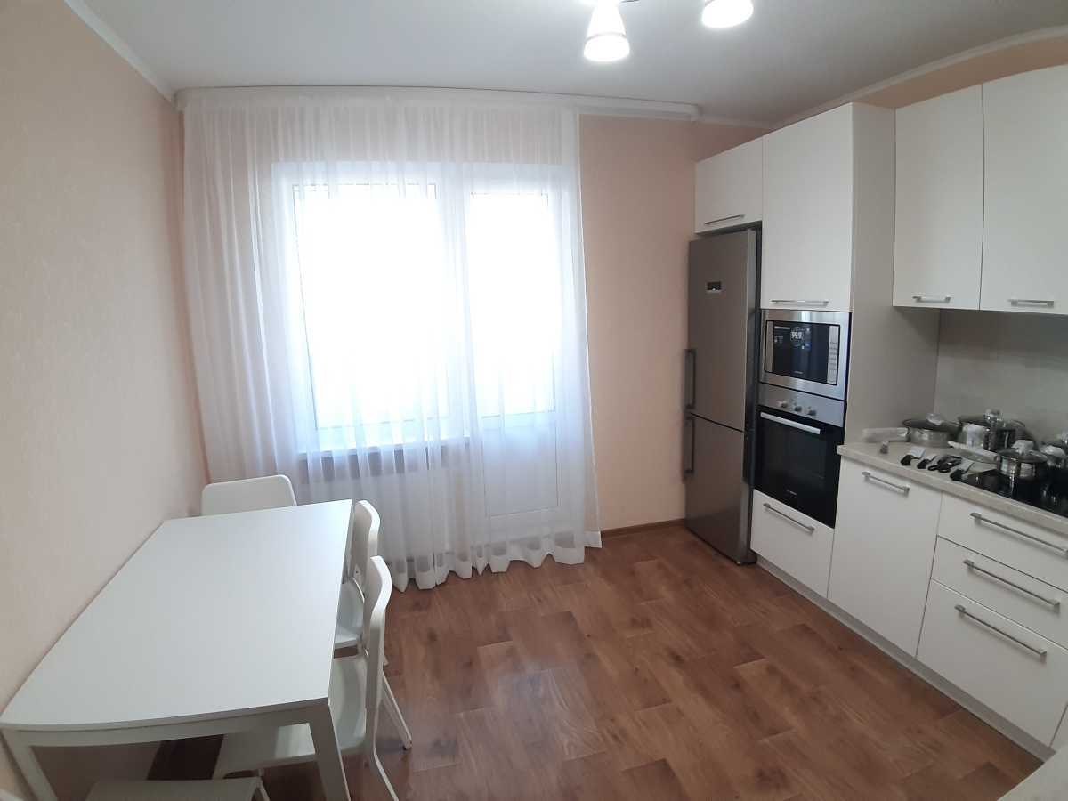 Оренда 2-кімнатної квартири 78 м², Балтійський пров., 3