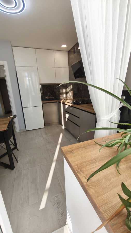 Аренда 1-комнатной квартиры 44 м², Стрыйская ул., 115