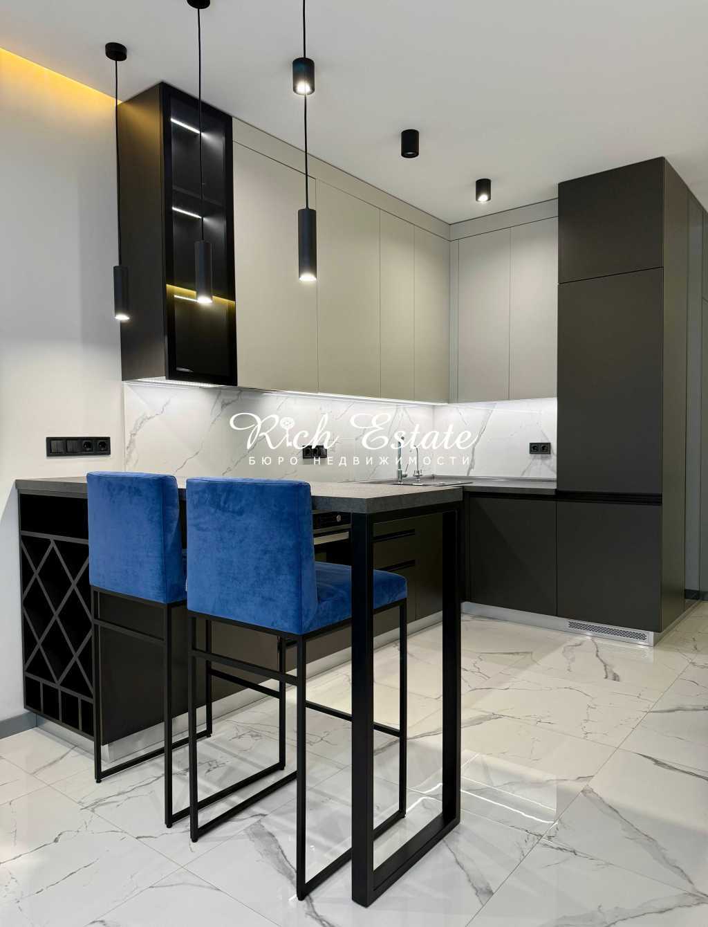 Аренда 3-комнатной квартиры 86 м², Предславинская ул., 57